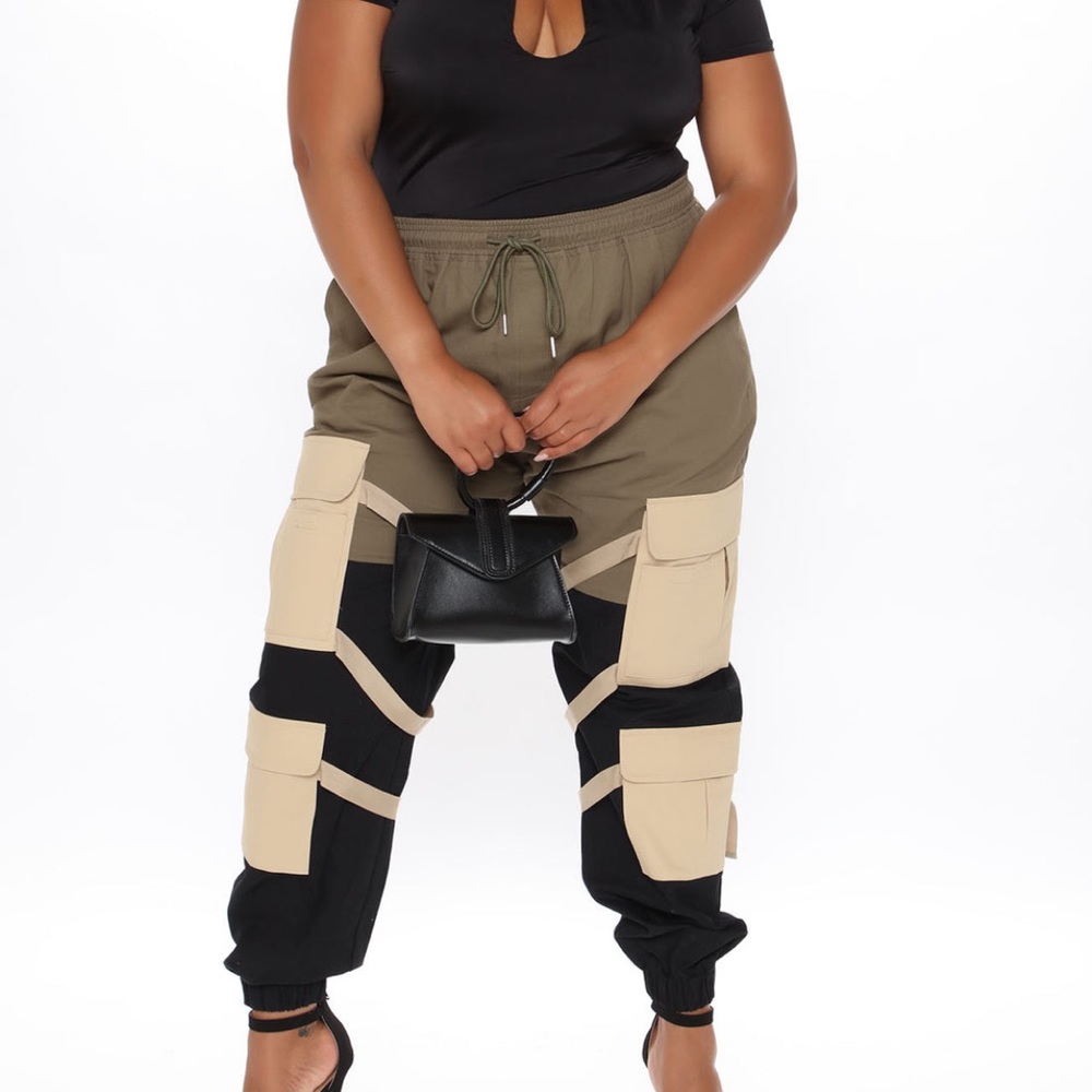Fashion Nova cargo pants. 
Size 1X New, with tags, olive, black & tan